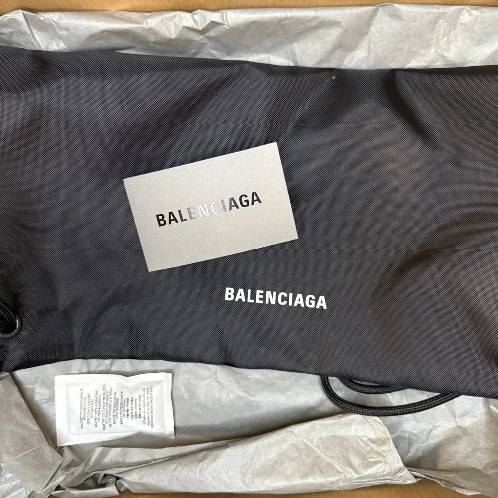 Balenciaga Runner Sneaker (Blue/White)‎